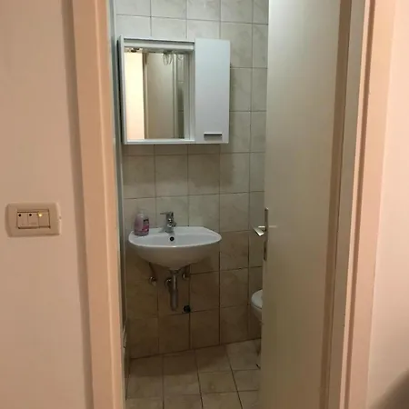 Mm